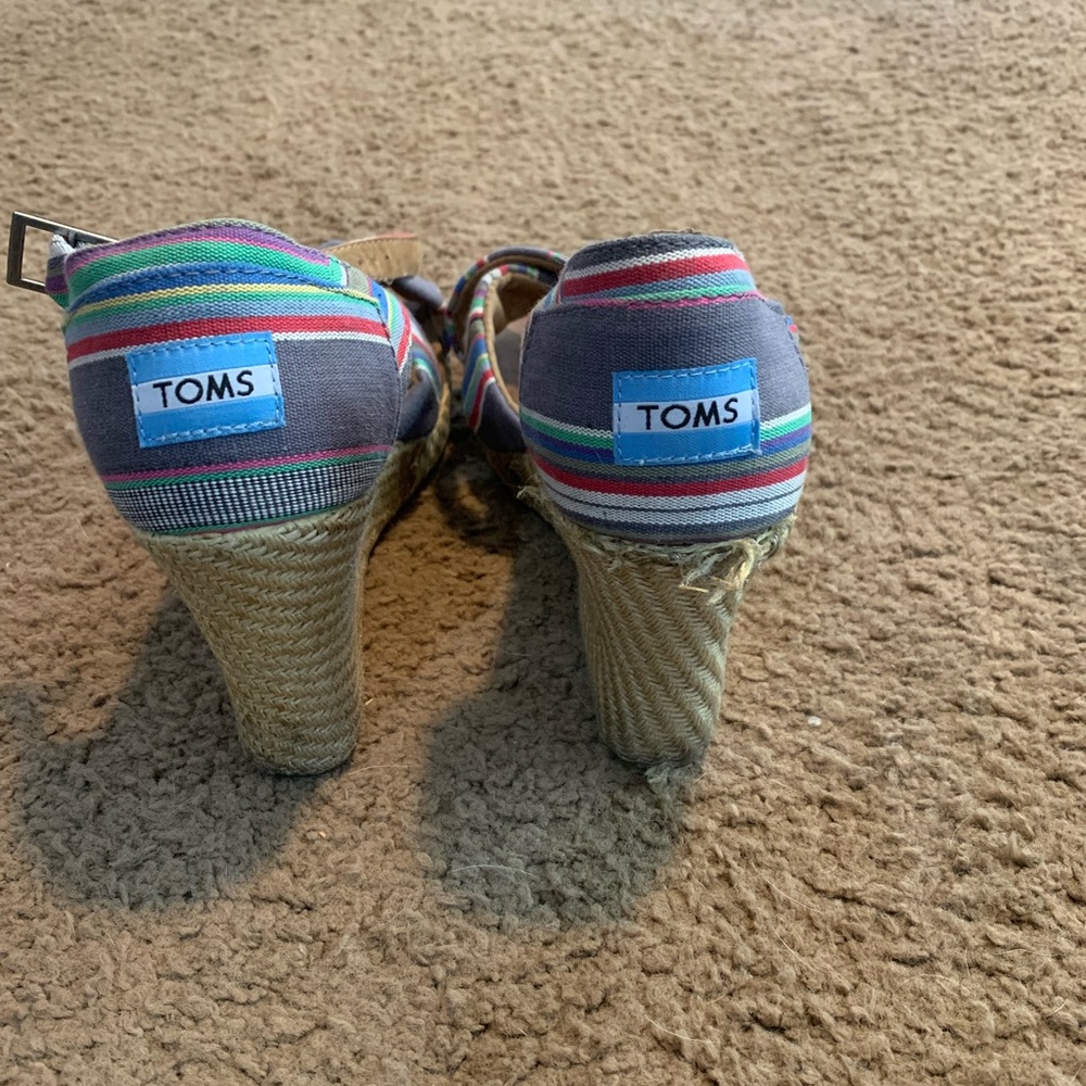 Toms womens size 9 heels